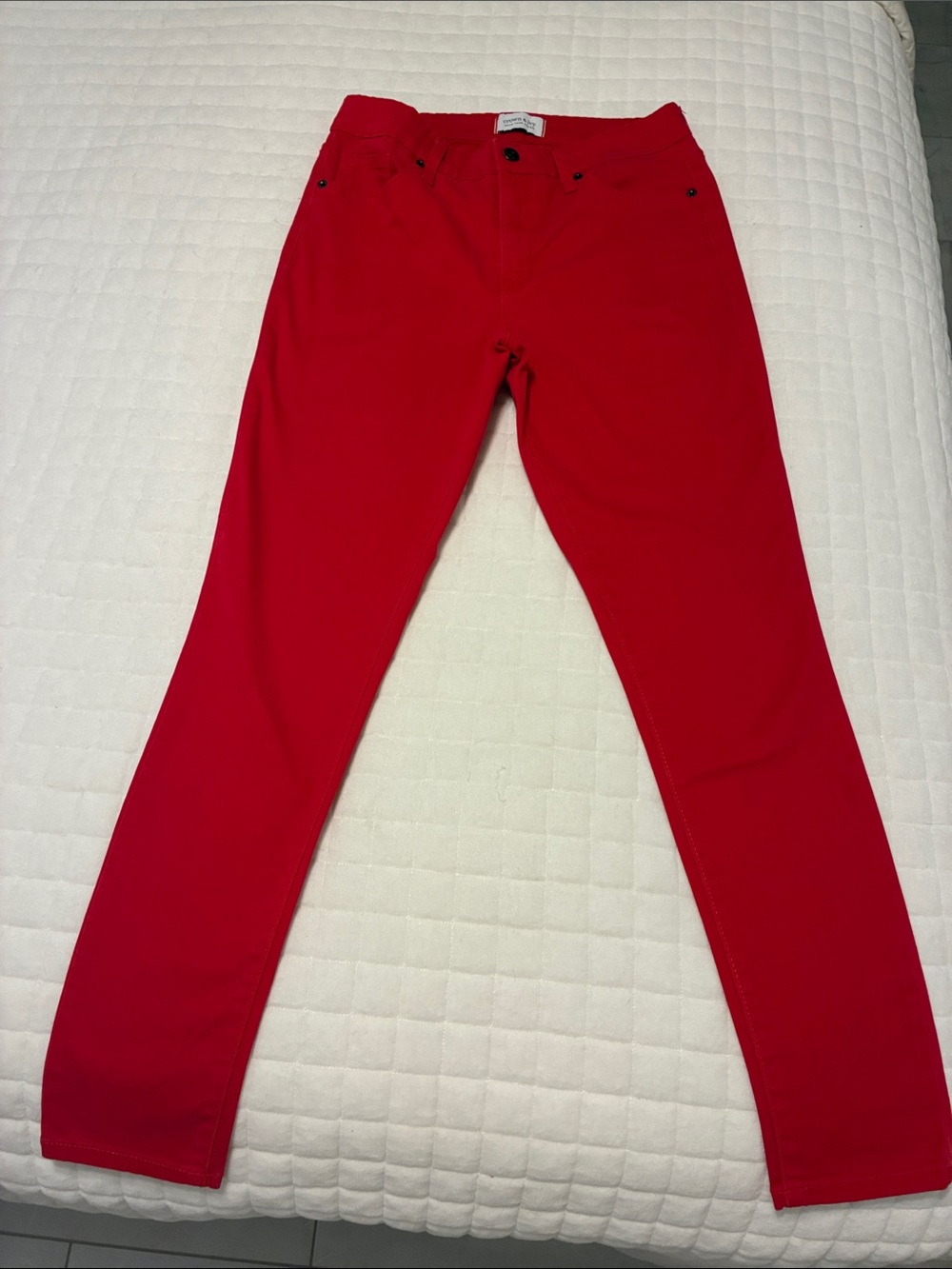 Crown & Ivy Red Skinny High Rise Jesns. Size 4.